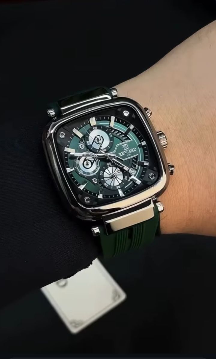 Luxury Black Square Dial Men’s Quartz Watch